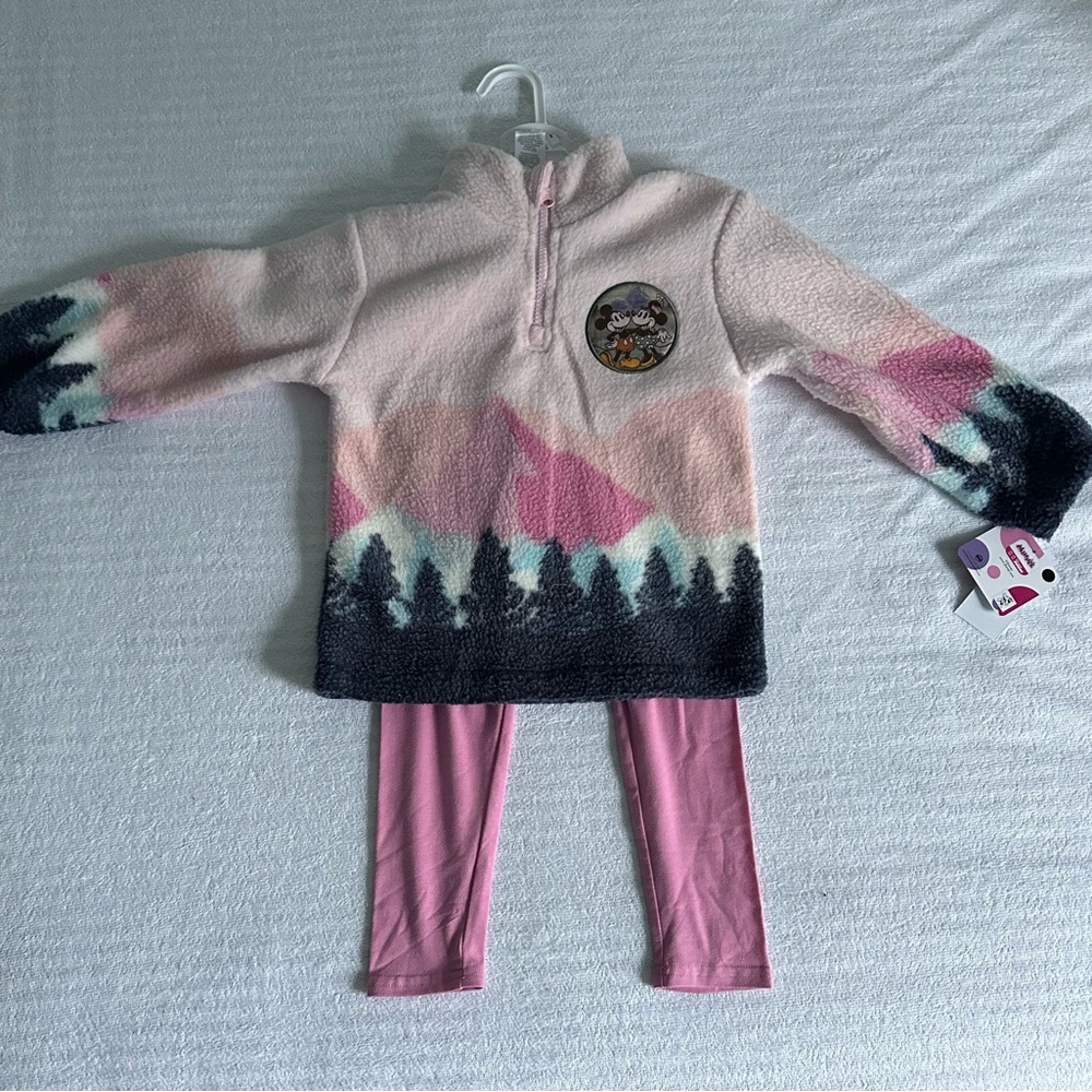 Disney Junior Mickey and Minnie Matching Set with Forest Design